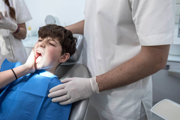 Best Emergency Gum Treatment in Sheldon, TX